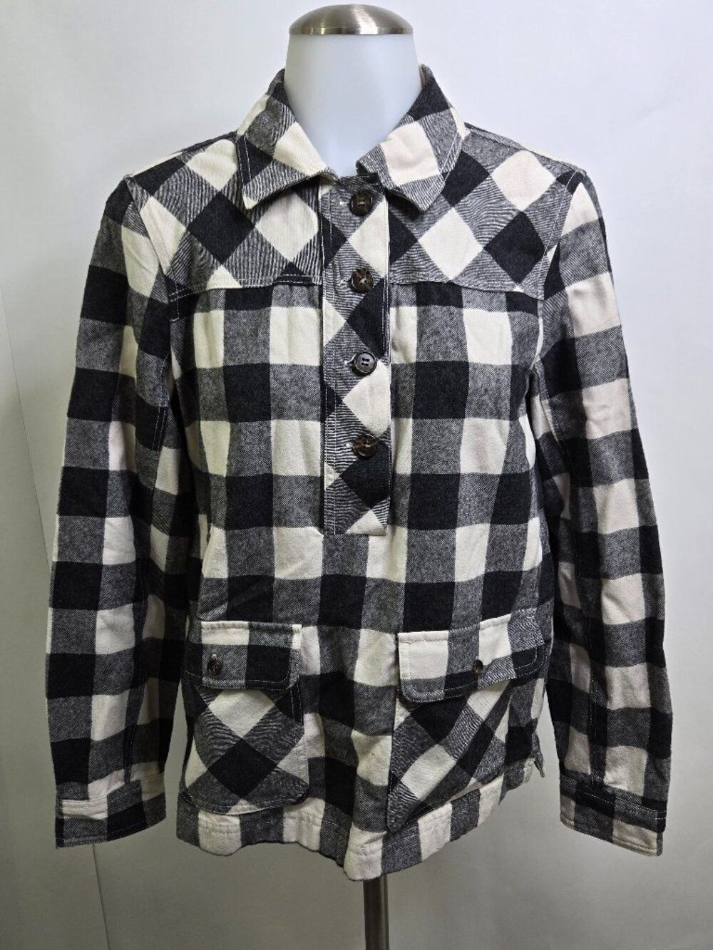 J. Crew wool blend popover shirt jacket XS Black White Plaid Buffalo Womens